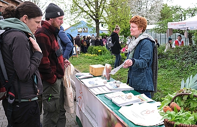 Jungpflanzenmarkt in Bingenheim 2023